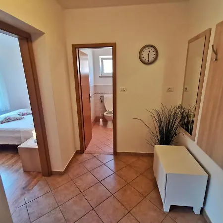 Apartments Sokolic Nerezine Exterior photo